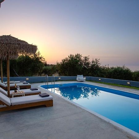 Gramvella Resort Аделианос Кампос Экстерьер фото
